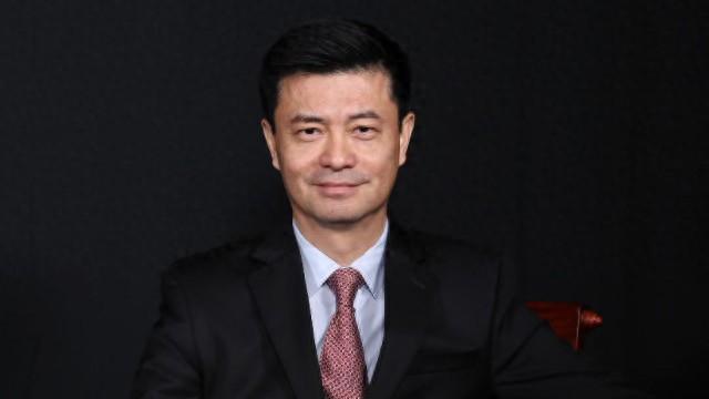 2025年美股展望：AI驱动增长与潜在风险并存